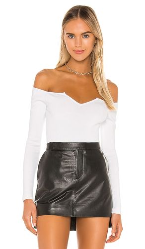 Body con cuello en v ashton en color talla L en - White. Talla L (también en M, S) - superdown - Modalova