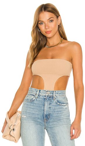 Darcey Cut Out Bodysuit in . Taglia M, XL - superdown - Modalova