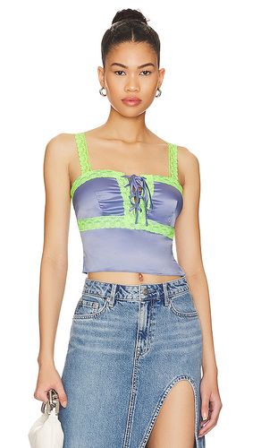 Adele Lace Up Cami Top in . Size XS - superdown - Modalova