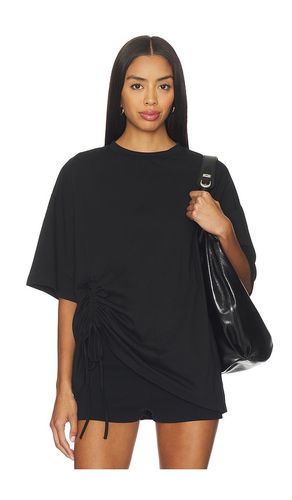 Piper Ruched Top in . Size S. Also in XS, XXS - superdown - Modalova