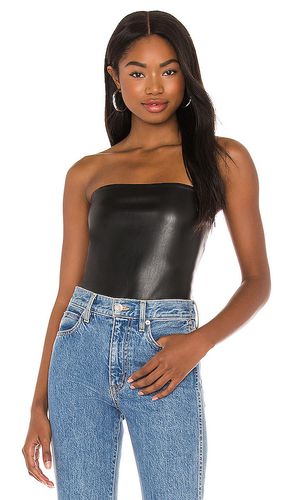 Faux leather tube top en color talla M en - Black. Talla M (también en S) - Susana Monaco - Modalova