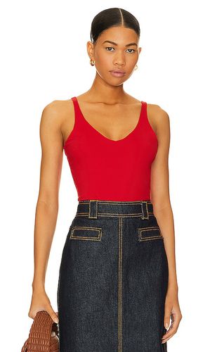 Top cuello pico en color rojo talla L en - Red. Talla L (también en M, XS) - Susana Monaco - Modalova