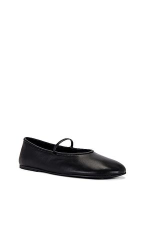 Martinez Flat in . Size 5. Also in 6, 7, 10 - Tony Bianco - Modalova