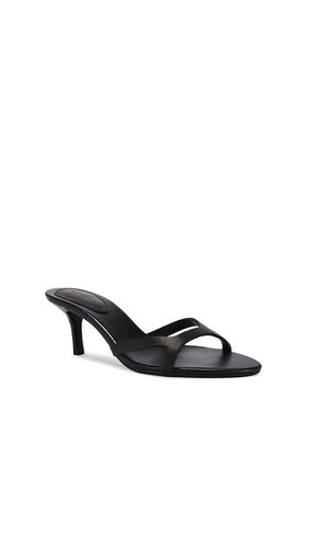 Daisy Sandal in . Size 5. Also in 5.5, 6, 8 - Tony Bianco - Modalova
