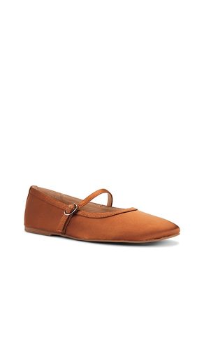 X REVOLVE Melany Flat in . Size 7. Also in 8 - Tony Bianco - Modalova