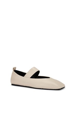 Hawaii Flat in . Size 7.5. Also in 8 - Tony Bianco - Modalova