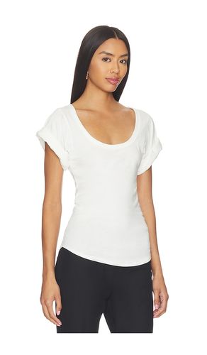 Maya T-shirt in . Size S. Also in M - The Line by K - Modalova