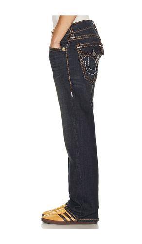Billy Super T Flap Denim Pant in . Size 30. Also in 33, 36 - True Religion - Modalova