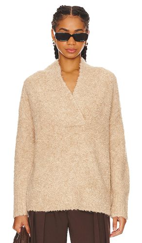 Crimped Shawl Sweater in . Taglia XS - Vince - Modalova