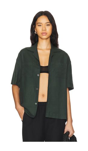 Boxy Linen Shirt in . Taglia L, S, XL/1X, XS - WAO - Modalova