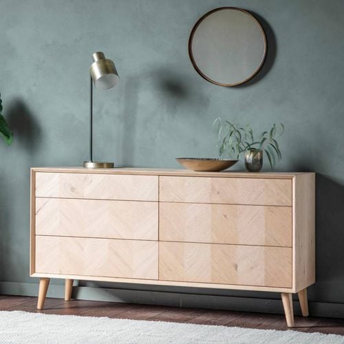 Northam Chest of Drawers - Gallery Living - Modalova