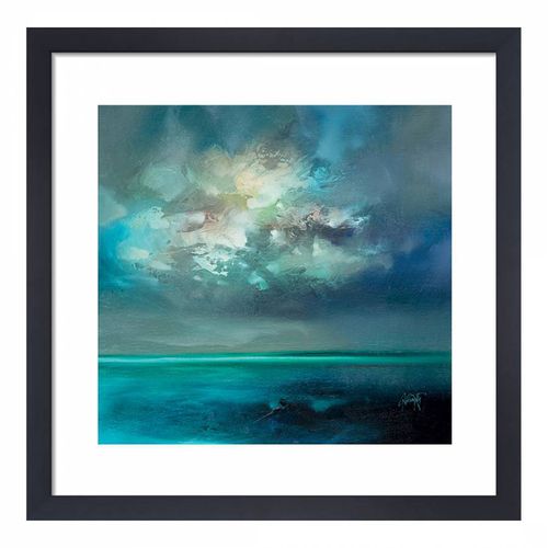Isle of Skye Emerges 40x40cm Framed Print - Scott Naismith - Modalova