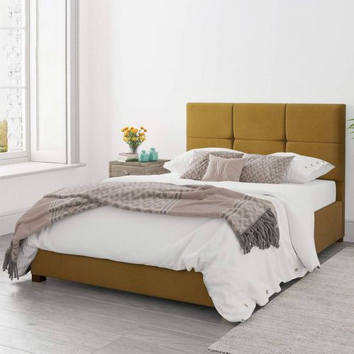 Farringdon Ochre King Plush Velvet Ottoman Bed - Aspire Furniture - Modalova