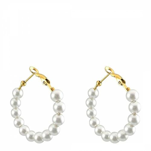 K Gold Plated Pearl Hoop Earrings - Chloe Collection by Liv Oliver - Modalova