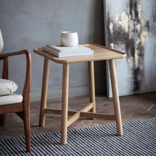 Derby Side Table - Gallery Living - Modalova