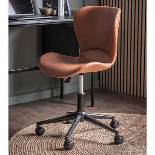 Travis Swivel Chair Brown - Gallery Living - Modalova