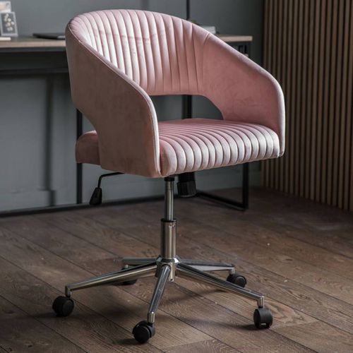Filsham Swivel Chair Pink Velvet - Gallery Living - Modalova