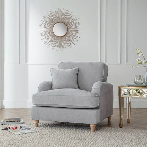 SAVE £654 - The Swift Armchair Manhattan Ice - The Great Sofa Company - Modalova