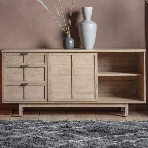 Perth Sideboard - Gallery Living - Modalova