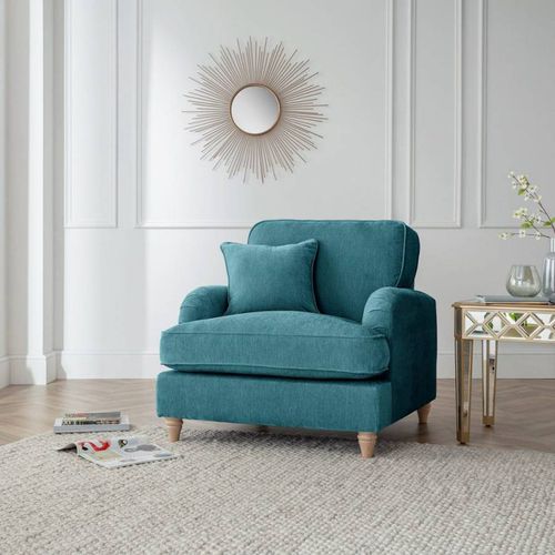 The Swift Armchair Manhattan Emerald - The Great Sofa Company - Modalova