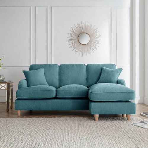 The Swift Right Hand Chaise Sofa Manhattan Emerald - The Great Sofa Company - Modalova