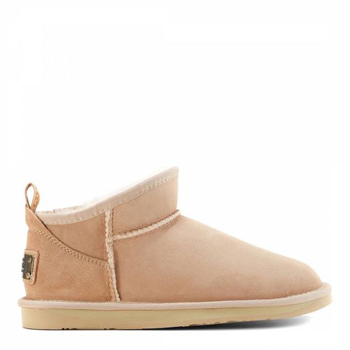 Sand Cosy Ultra Short Boots - Australia Luxe Collective - Modalova