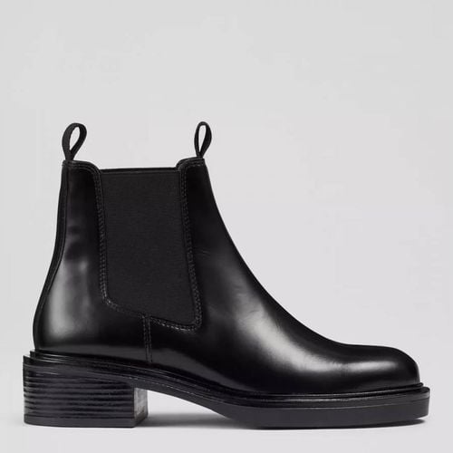 Gloria Polished Leather Flat Chelsea Boots - L K Bennett - Modalova