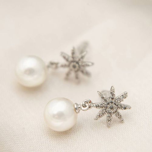 White Star Pearl Drop Earrings - Elika - Modalova