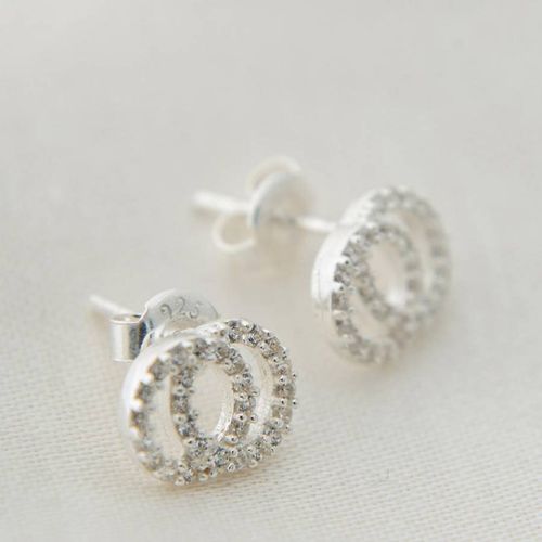 Silver Double Circle Stud Earrings - Elika - Modalova