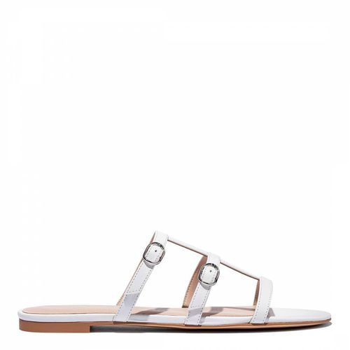 White Grecian Buckle Flat Sandals - Stuart Weitzman - Modalova