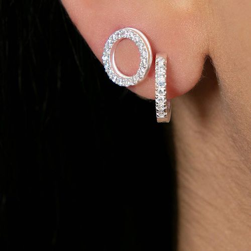 Silver Circle Stud Earrings - Elika - Modalova