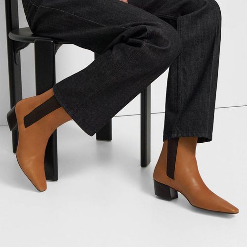 Brown Tailored Leather Chelsea Boots - Theory - Modalova