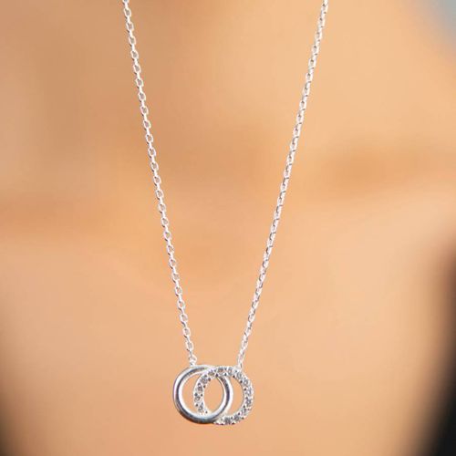 Silver Infinity Pendant Necklace - Elika - Modalova