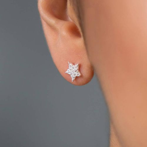 Silver Star Stud Earrings - Elika - Modalova