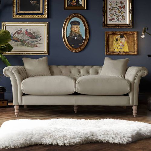 The Mayfair Large Sofa Velvet Putty - The Great Sofa Company - Modalova