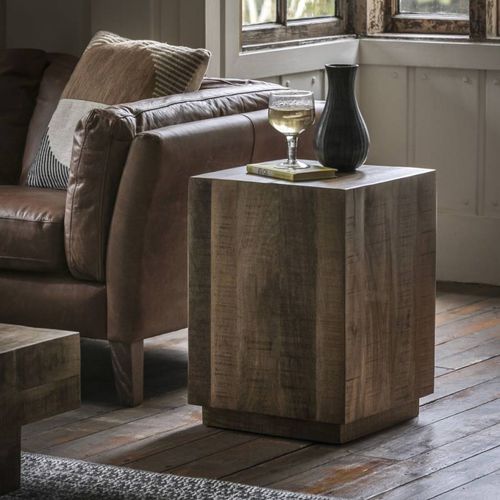 Marlin Side Table - Gallery Living - Modalova