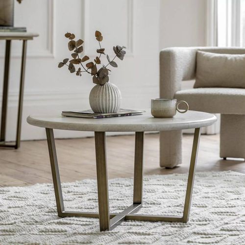 Morton Round Coffee Table - Gallery Living - Modalova