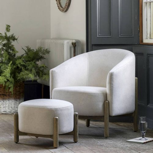 Lowland Armchair Natural - Gallery Living - Modalova