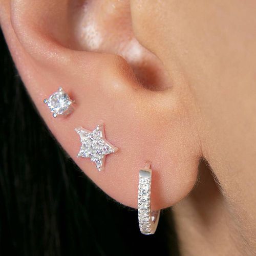 Silver Set Of Earring's - Elika - Modalova
