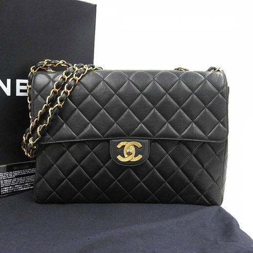 Black Timeless Shoulder Bag - Vintage Chanel - Modalova