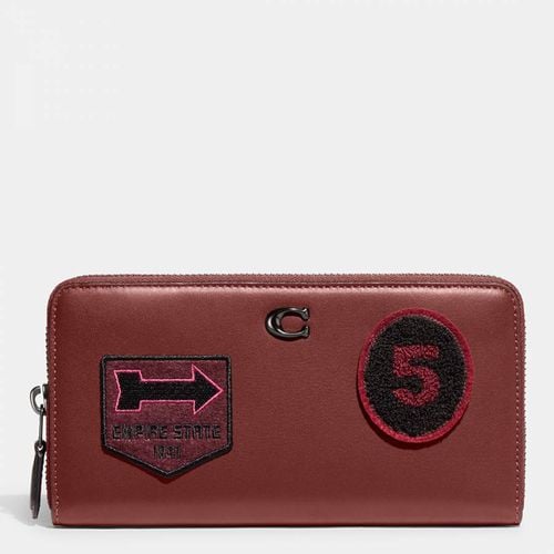 Cardinal Glovetanned Leather With Varsity Patches Accordion Zip - Coach - Modalova