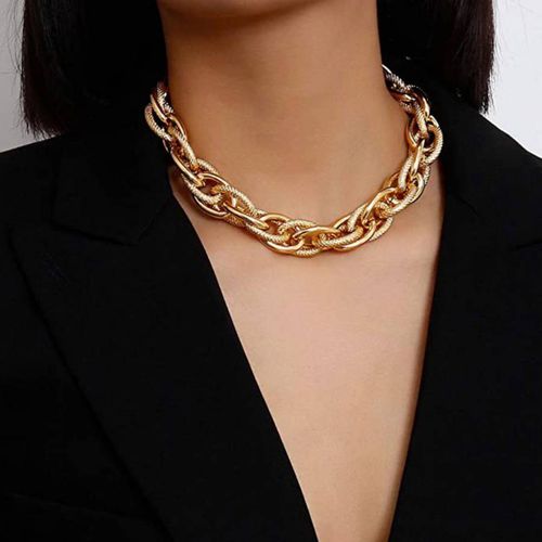 K Gold Chunky Textured Necklace - Liv Oliver - Modalova