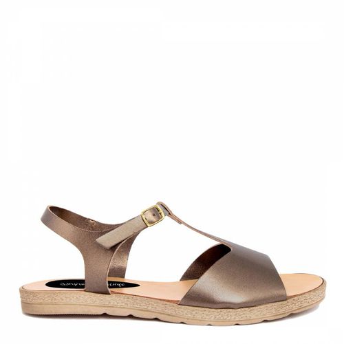 Brown T Bar Buckle Flat Sandals - Fashion Attitude - Modalova
