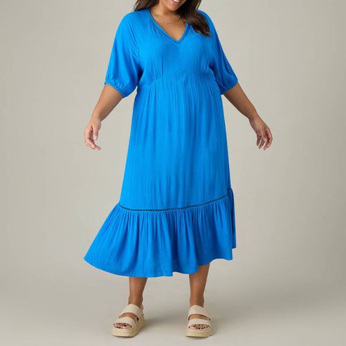 Blue V-Neck Tiered Maxi Dress - Live Unlimited - Modalova