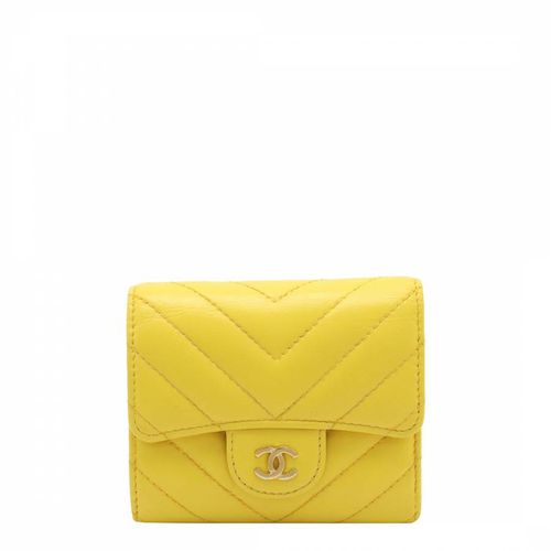 Yellow Chanel V Stich Wallet - Vintage Chanel - Modalova