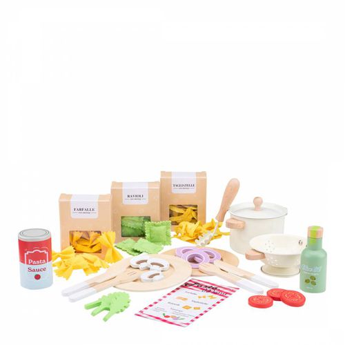 Play Food Wooden Pasta Set - New Classic Toys - Modalova