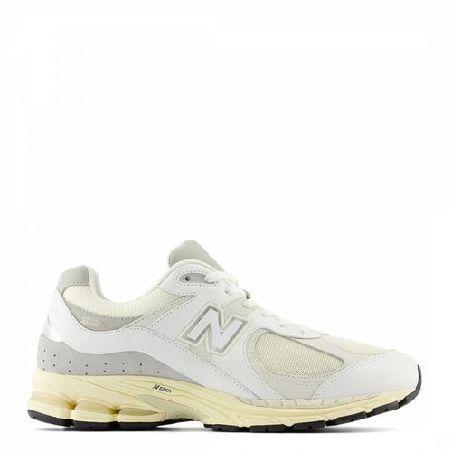 Women's White/Cream 2002R Trainers - New Balance - Modalova