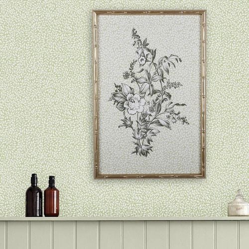 Picardie 40x60cm Framed Paper Print - Laura Ashley - Modalova