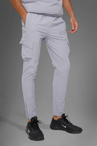 Man Active Gym Technical Cargo Jogger - - L - boohooMAN - Modalova