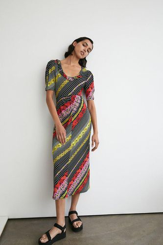 Womens Floral Placement Frill Neck Midi Dress - - XS - Warehouse - Modalova